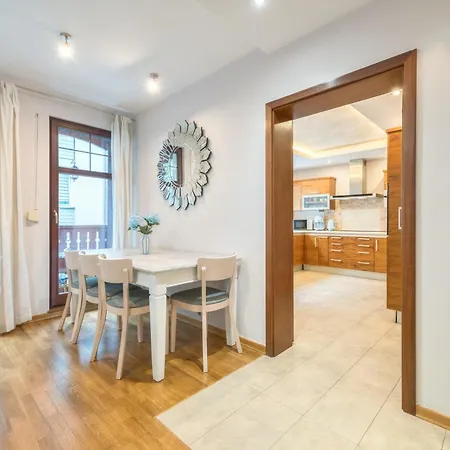 Dr - Hamptons شقة *