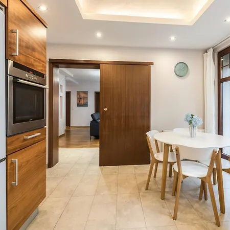 Dr - Hamptons شقة