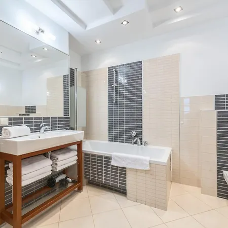 Dr - Hamptons Lejlighed *